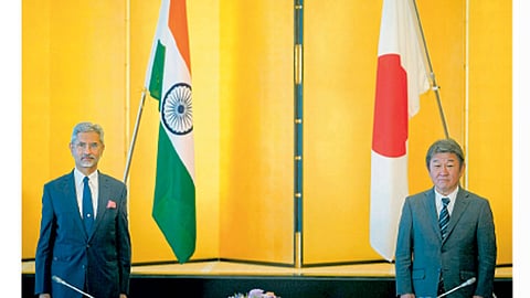 टोकिओ: भारत-जपान द्विपक्षीय चर्चेदरम्यान परराष्ट्रमंत्री सुब्रह्यण्यम जयशंकर आणि जपानचे परराष्ट्रमंत्री तोशिमित्सु मोटेगी.