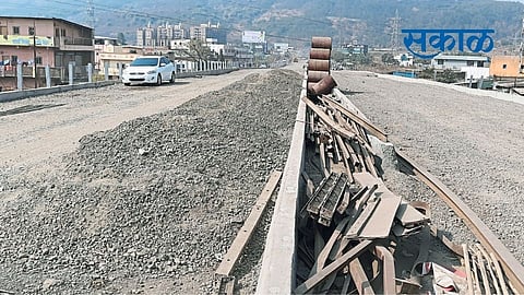 कामशेतचा पूल सोशल मीडियावर पुन्हा ट्रोल; नागरिक विचारताहेत जाब