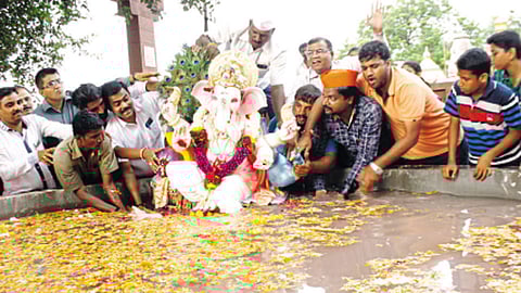 गडहिंग्लज : तेवीस हजार गणेश मूर्तींचे पर्यायी व्यवस्थेत विसर्जन