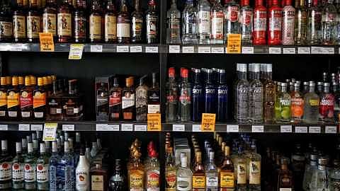 पुणे : जागा भरणे आहे! घरपोच दारू पोहोचवण्यासाठी हवेत डिलिव्हरी बॉईज्