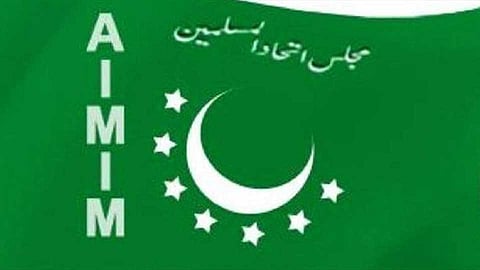 उत्तर महाराष्ट्र : बंडखोर ‘एमआयएम’ने युतीचे गणित बिघडवले! | Election Result 2019