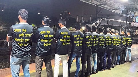 कोकण रेल्वे नेमकी कुणासाठी ?