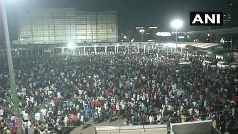 New-Delhi-Anand-Vihar-Bus-Station