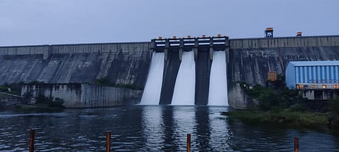 The northern of the Nagar district was filled with the Nilwand Dam which was a boon