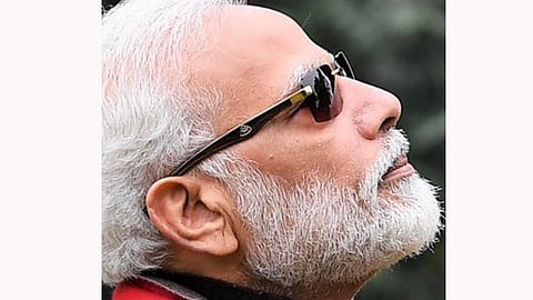 PM Narendra Modi gets troll for glasses used on sun eclipses