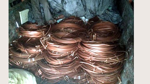 चोरीचे तांबे जप्त