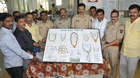 सराईत गुन्हेगाराकडून 40 तोळे सोने हस्तगत