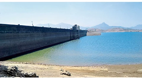 वाढीव पाणीपुरवठा योजनेत गैरप्रकार, शिवसेनेची मंत्र्यांकडे तक्रार
