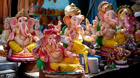 Pune-Ganesh-Idol-Donate