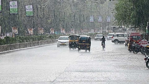 पाऊस पुन्हा सक्रीय होणार, राज्यात पुढील पाच दिवस मुसळधार!