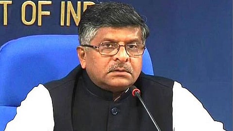 देश विरोधकांना प्रत्युत्तर देत आहे: प्रसाद