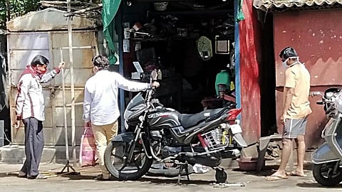 Video : पिंपरीत वाहन दुरुस्तीसाठी होतेय गर्दी