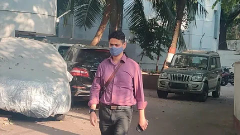 Sachin Waze Case: पोलिस अधिकारी रियाझ काझी निलंबित