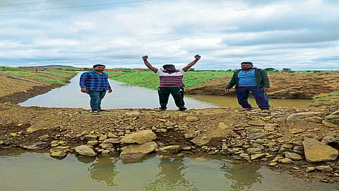 ' उरमोडी ' चे पाणी अखेर वळईत ; माणदेशींच्या डोळ्यात आनंदाश्रू