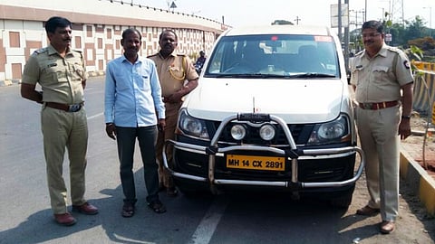 55 अनधिकृत क्रॅशगार्ड व बुलबार्स लावलेल्या वाहनांवर सांगवीत कारवाई