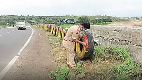 खंबाटकीच्या "एस' वळणावर सुरक्षिततेच्या अनाेख्या उपाययाेजना
