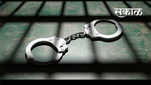 prisoner ran away Covid hospital in Amaravati