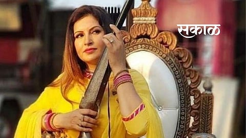 bigg boss 14 sonali throws food in the dustbin Rubina Nikki blast her saying besharam