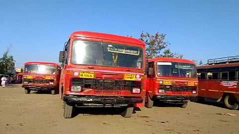 मुंबईच्या बेस्ट सेवेतील सांगली विभागाच्या कर्मचाऱ्यांची सेवा रद्द