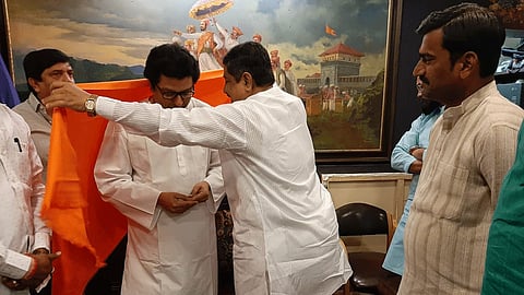 Shivsena leader suhas dashrathe may enters in MNS