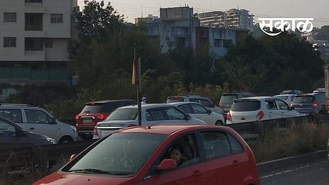 Traffic to Hinjewadi is slow due to work at Chandni Chowk