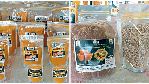 सेंद्रिय हळद पावडर, मकर संक्रांतीसाठी सेंद्रिय गूळ, तीळ