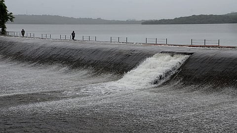 मुंबईकरांसाठी आनंदाची बातमी! तुळशी धरणानंतर मुंबईला पाणीपुरवठा करणारे 'हे' धरणही भरले