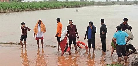 Villagers Rescued Paranda