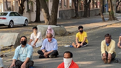 Police give punishment to 48 people including former mayor for morning walk during lockdown