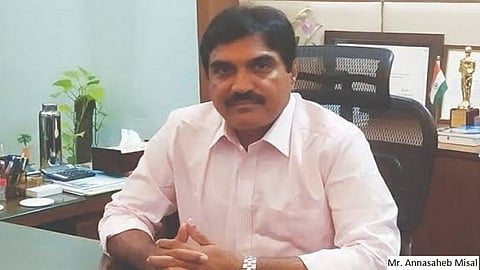 मोठी बातमी - मुंबईनंतर आता नवी मुंबईच्या आयुक्तांची तडकाफडकी बदली...