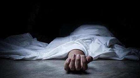 man in nagpur end his life as he missing his wife
