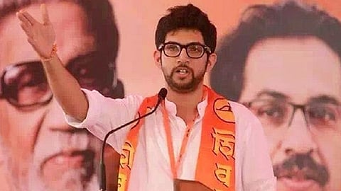 आदित्य ठाकरेंचा तो 'ड्रीम प्रोजेक्ट' डब्यात