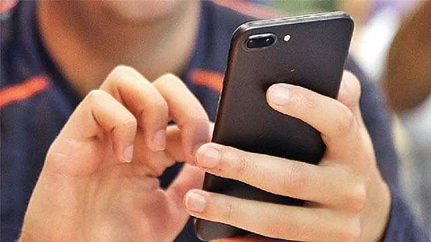 मुंबई महापालिकेचा 'हा' हेल्पलाईन नंबर नोंद करुन ठेवा