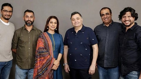 ऋषी कपूर यांच्या चाहत्यांना खूशखबर! फरहान अख्तर, रितेश सिधवानी 'शर्माजी नमकिन' करणार पूर्ण