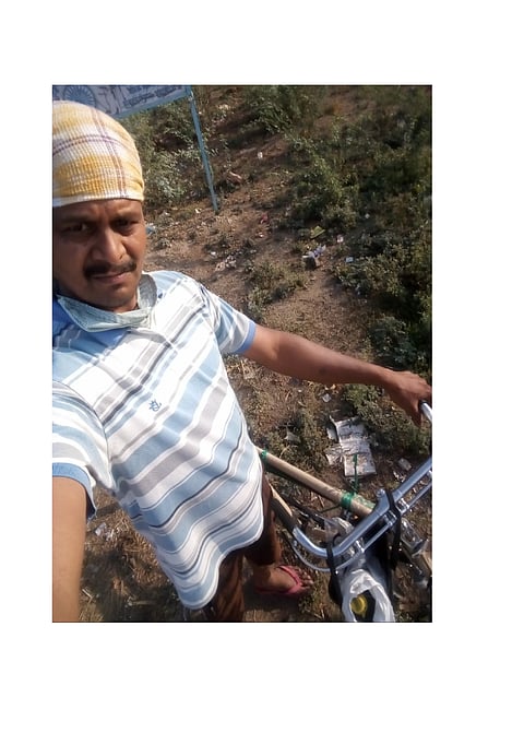 He Traveled 340 km by bicycle For Home Kolhapur Marathi News