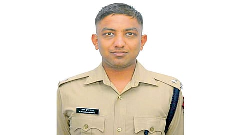 केंद्र शासनाकडून जांबाज पोलिस अधीक्षकांचा विशेष पदकाने सन्मान; गडचिरोली, छत्तीसगडच्या कामगिरीची दखल