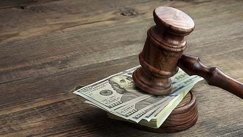 लॉकडाऊनमधून नव्हे, तर 'यामध्ये' सूट द्या; पुरुषांनी केली न्यायालयाकडे मागणी...