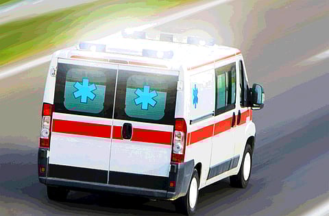 108 ambulance 1464 corona suspects taken to hospital