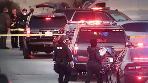 15 year old teenager arrested, firing at mall,wisconsin,america