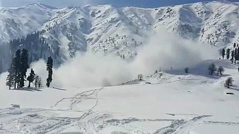 हिमस्खलन