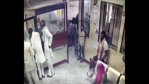 child stole rs 20 lakh from pnb bank in jind video viral