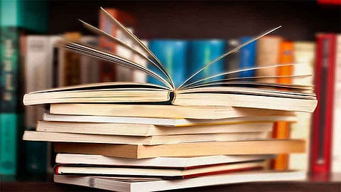 Libraries Will Get Overdue Grants Kolhapur Marathi News