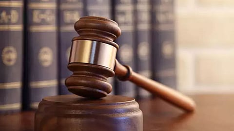 Lockdown : कामगारांकडून प्रवास भाडे घेऊ नका : सर्वोच्च न्यायालय