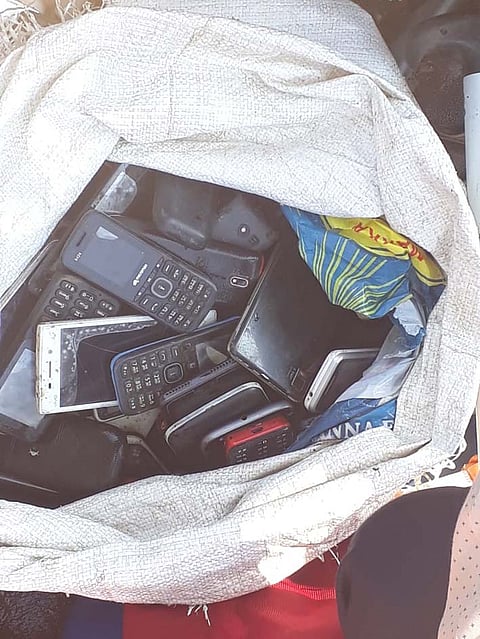 Jaysingpur police station investigat theft