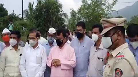 वेळप्रसंगी शेतकऱ्यांसाठी सरकारवर दबाव आणू; दरेकरांचा ठाकरे सरकारला इशारा