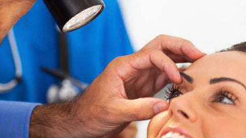 वयाबरोबर वाढले दृष्टीदोषही;मधुमेहाचे वाढते प्रमाण कारणीभूत