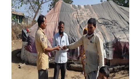 golden neckles return.png