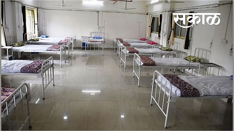 बेड नाही..उपचारासाठी रुग्ण, नातलगांची फिरफिर