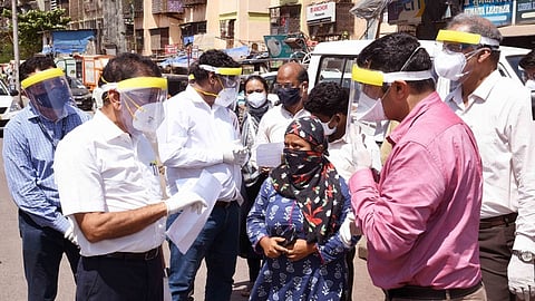 मुंबई महापालिका आयुक्त इक्बालसिंह चहल यांचा कोविड क्रुसेडर्स 2020 अवॉर्डने गौरव