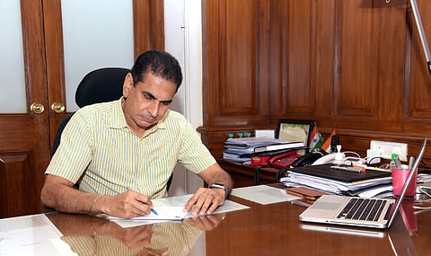 दरेकरांनी आयुक्त इकबाल सिंह चहल यांच्याविरोधात विधानपरिषदेत मांडला हक्कभंग